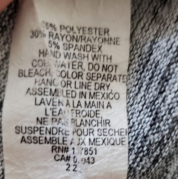 GAZE Floral Loose-Fitted V-Neck Sweater - Size S - Picture 6 of 6